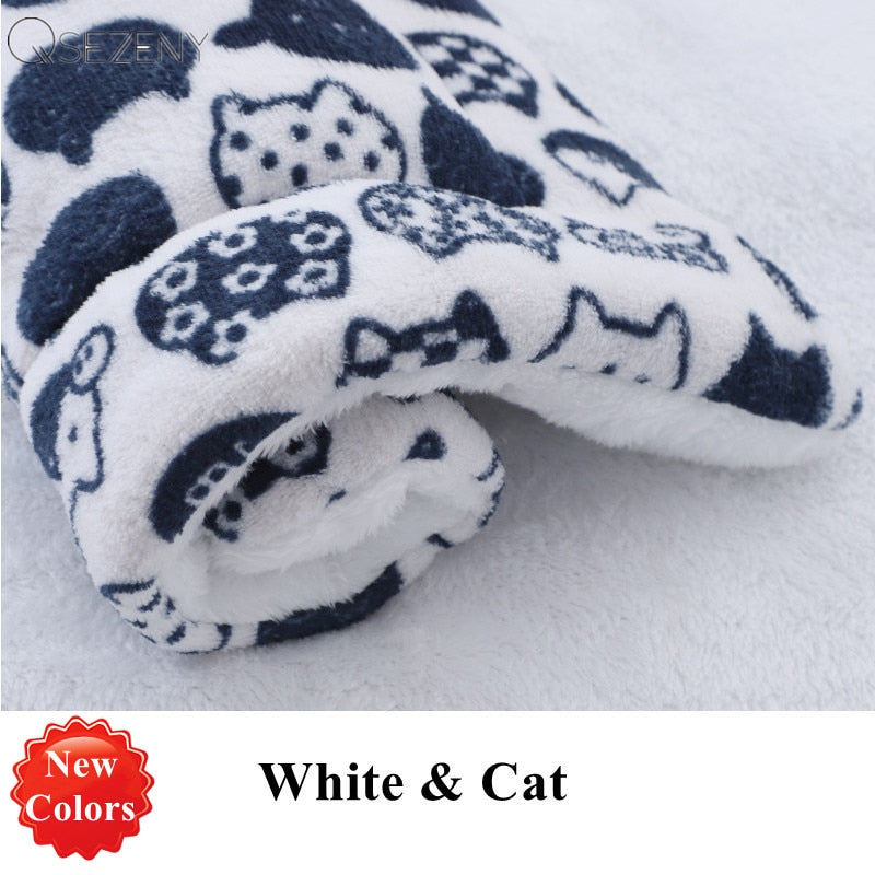 Soft Warm Dog Fleece Blanket- White Cat